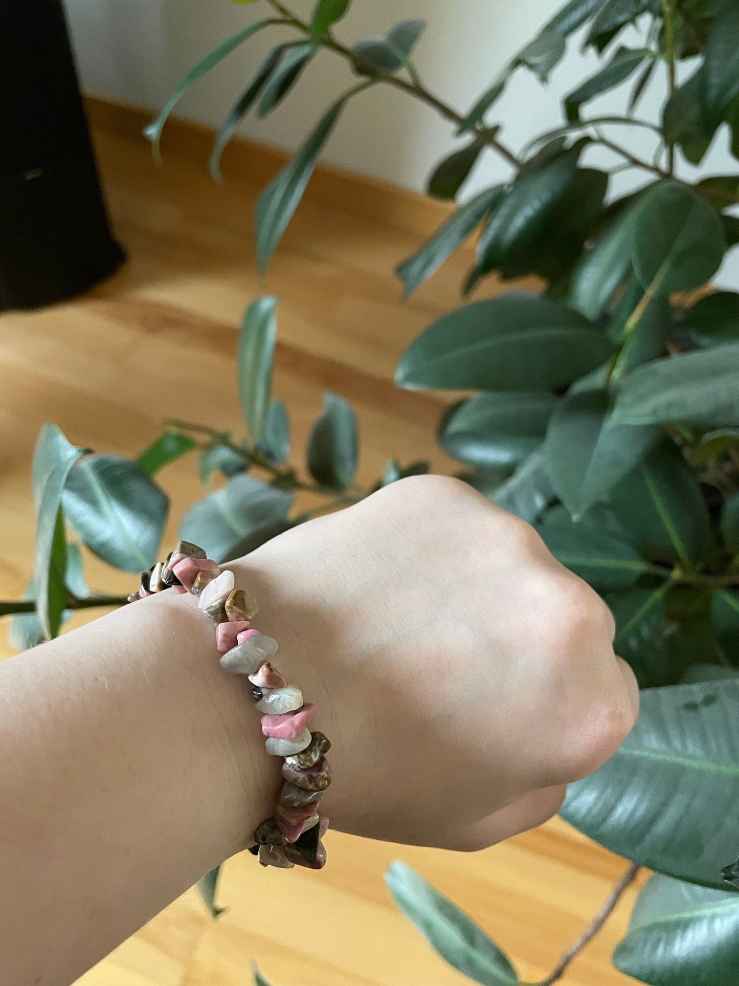 Rhodonite Crystal Chip Bracelet