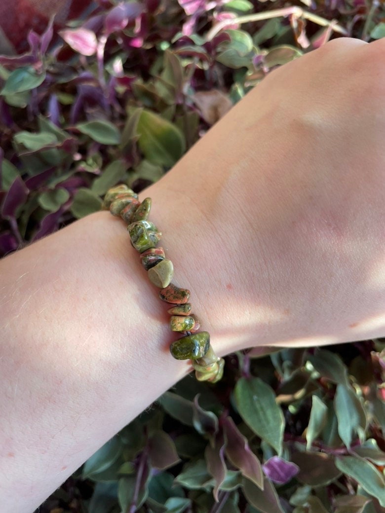 Unakite Crystal Chip Bracelet