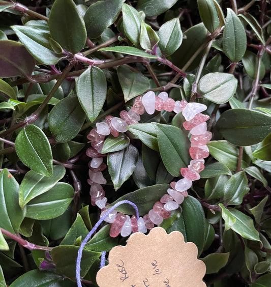 Strawberry/Rose Quartz Crystal Chip Bracelet